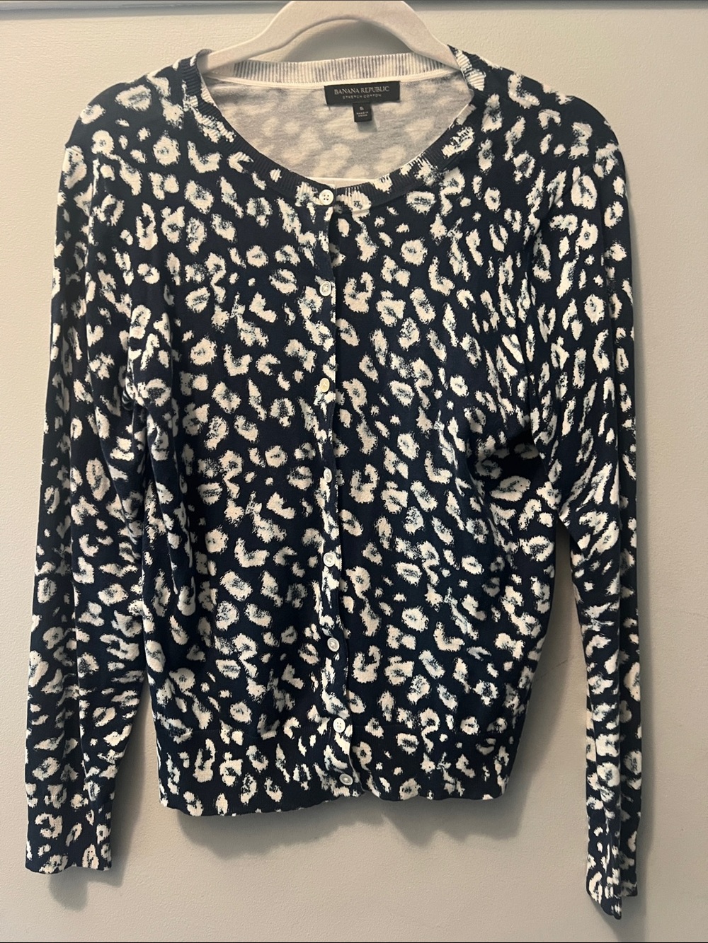Banana Republic dark teal blu and White Leopard-Print Button Cardigan